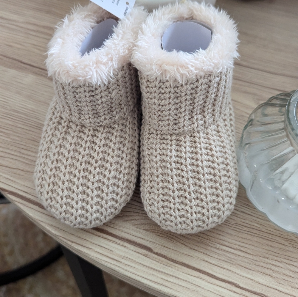 Baby gap slippers